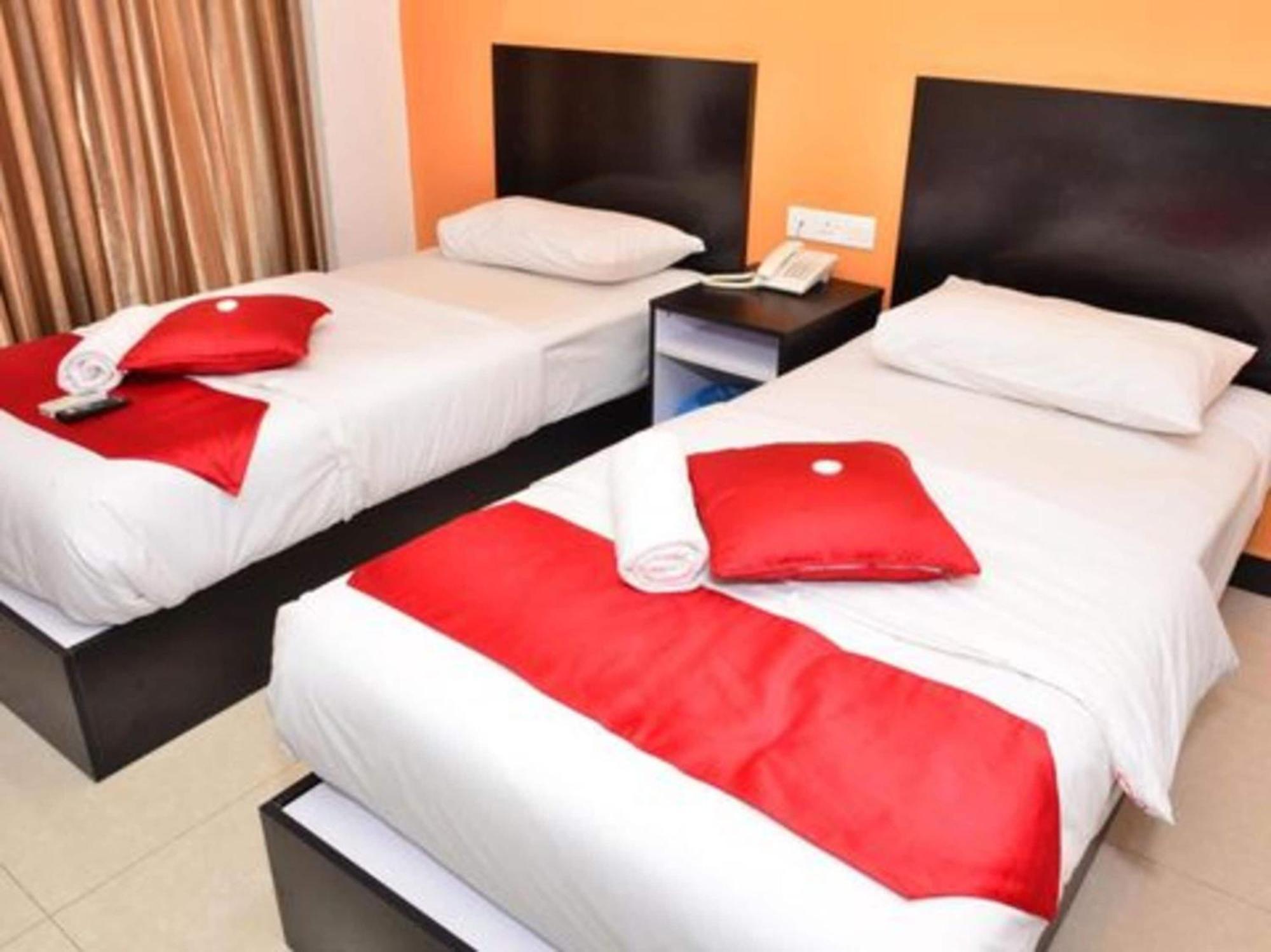 Oyo 91087 Hotel Dspark Port Klang Exteriér fotografie