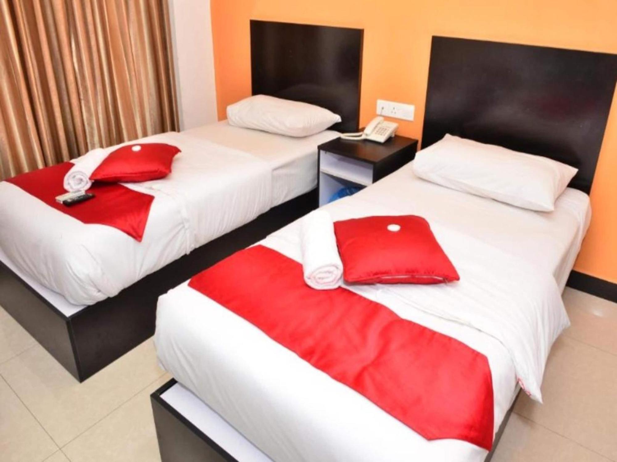 Oyo 91087 Hotel Dspark Port Klang Exteriér fotografie