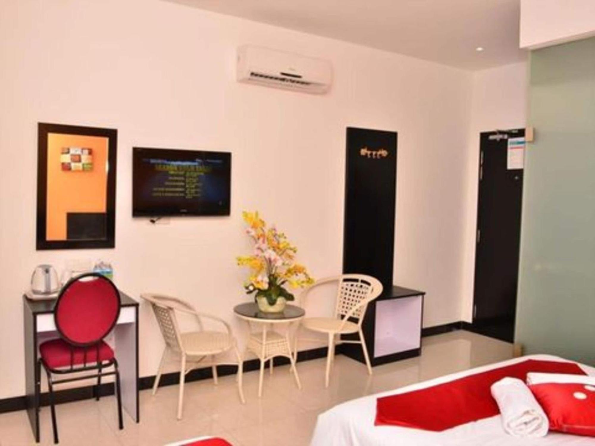 Oyo 91087 Hotel Dspark Port Klang Exteriér fotografie
